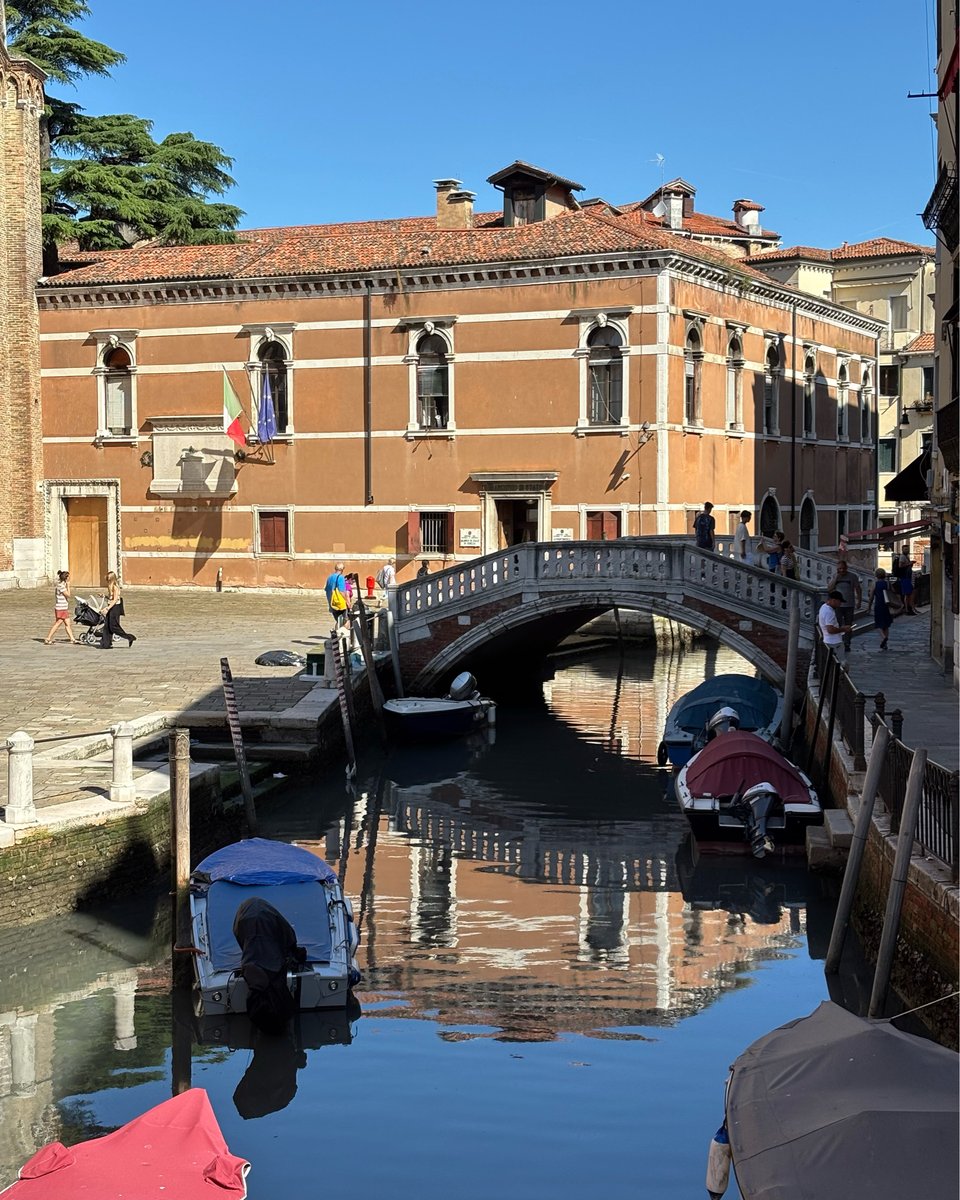 IntrecciVE's tweet image. Sul rio #venezia #venice #veneziagram #igersvenezia #veneziadavivere #venise #tourguide #travel #travelgram #guidetouristique