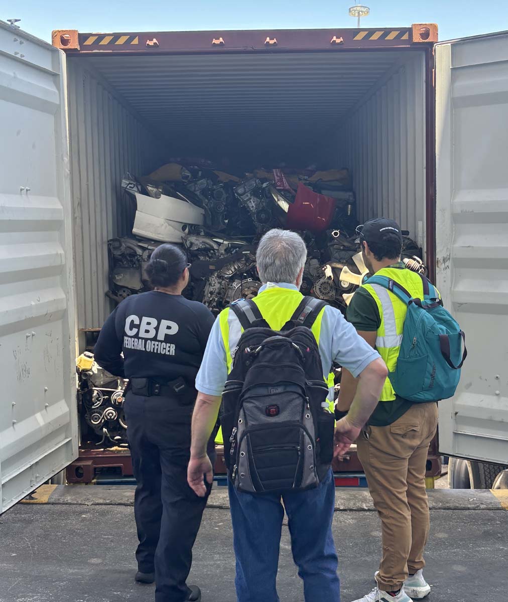 🚔🔍 Operation Port Watch: Uniting Forces for Safety! 🌟
Get ready for some high-stakes action as EPA Southeast inspectors team up with <a href="/CBP/">CBP</a> safeguarding several shipping ports in Florida! 🚢🔎
These dedicated teams are on the lookout for vehicles, engines, and Hydrofluorocarbon