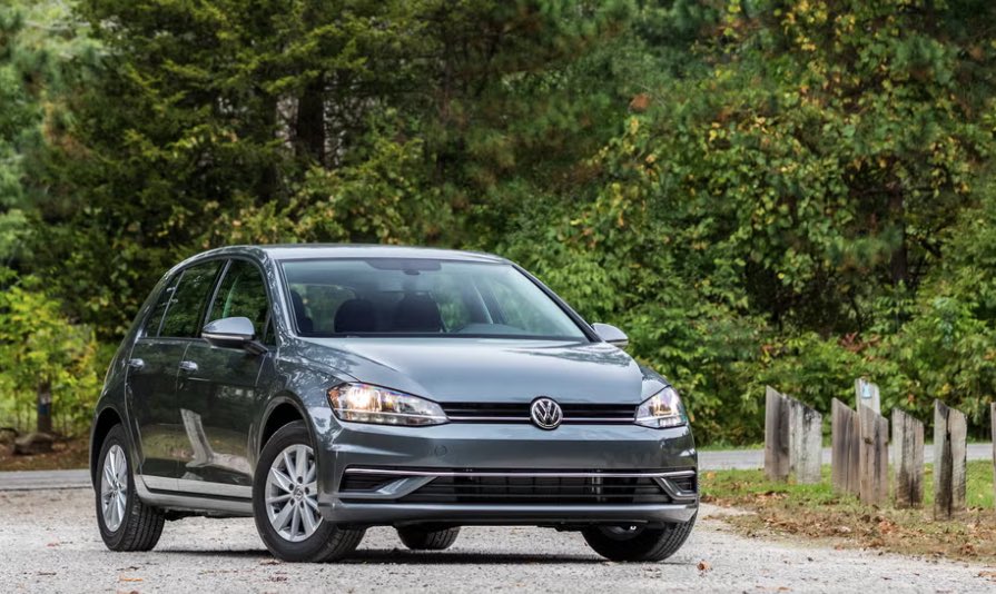 PiazzaVWLang's tweet image. A great compact hatchback. 

#volkswagen #golf #hatchbacks