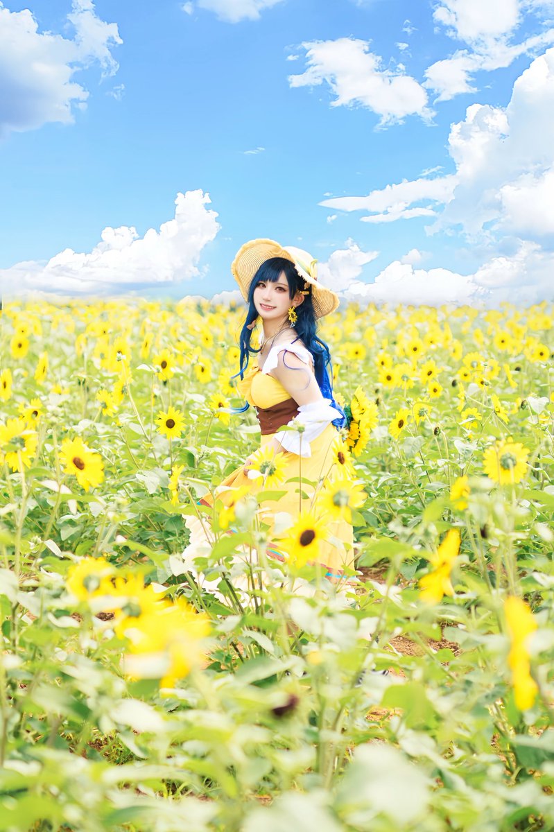 R00v0_'s tweet image. この街はいつもここに  刻み込んでいく。

#prsk_cos 
# 白石杏誕生祭2025