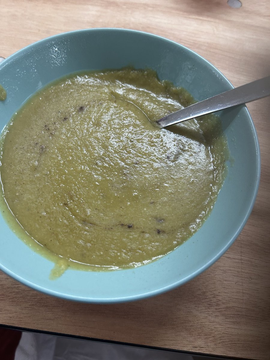 AlexEDarko's tweet image. Got a two course lunch, played bingo and dominoes and baked a cake with a bunch of mostly old people today after my neighbour suggested I go to a community meal near my house.
Is this what retirement feels like? If so, I’d like to officially retire now, please!