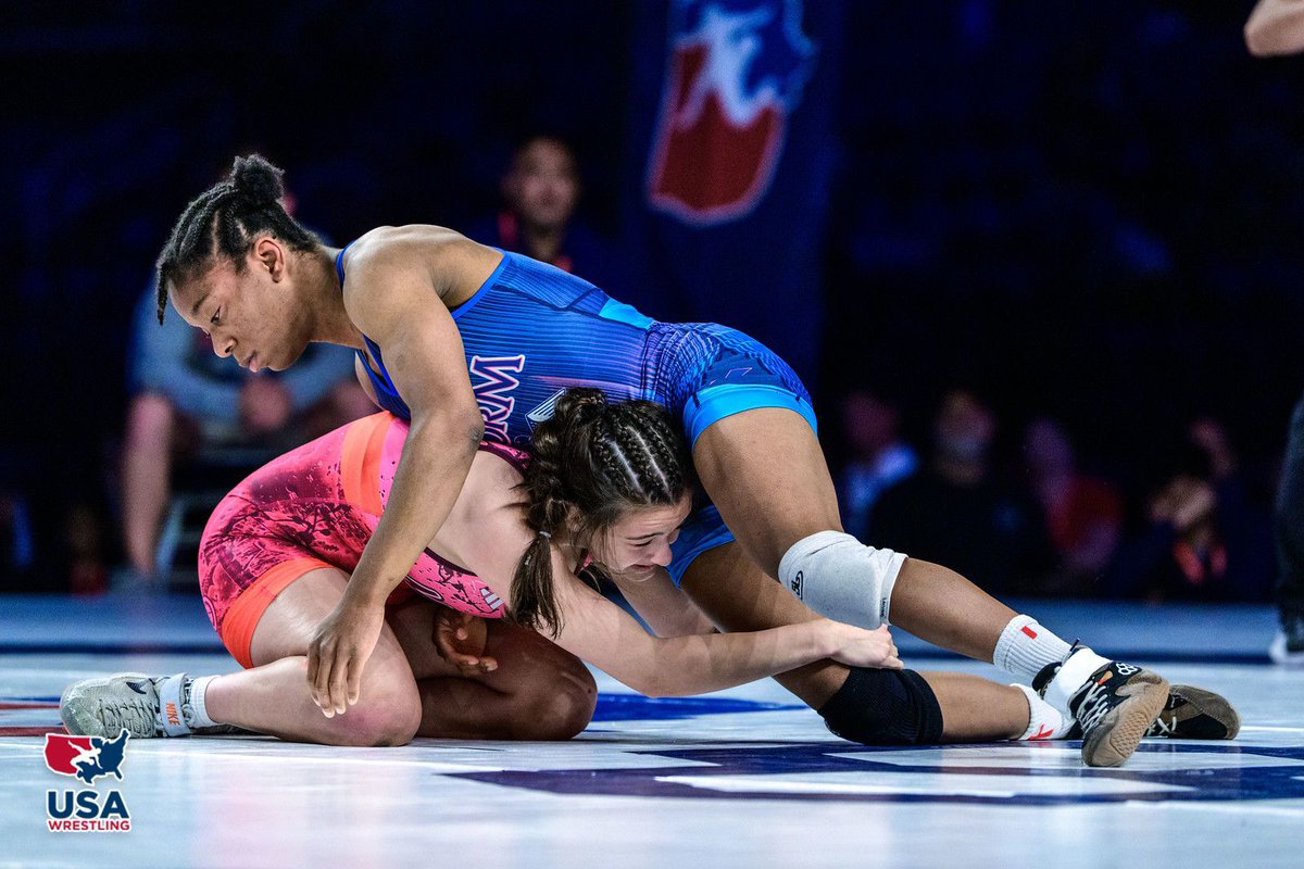 MNUSAW's tweet image. Captured in Fargo... Nora Akpan, undefeated state champion from Centennial making big gains over the summer and winning a Fargo title! #mnusawrestling #mnstorm
