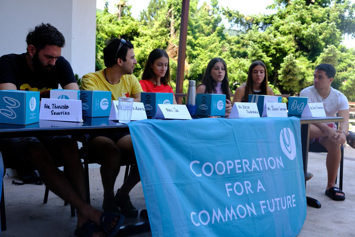 20 young people, 1 mountain town 🏔️, high level of energy ⚡, curiosity and motivation for #experiencingcooperation in Krusevo!🖇️

An #ErasmusPlus youth exchange 'Cooperation for a Common Future' 😊
