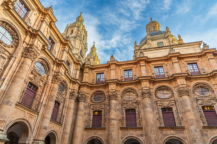Language tourism reinforces its weight within the sector: over 158,000 students in 2024, longer stays, and an economic impact of 454 million euros 🌍
 
👉 tourspain.es/en/b2b/languag…
 
#VisitSpain #SpainCulturalHeritage #SpainUrban #StudyInSpain