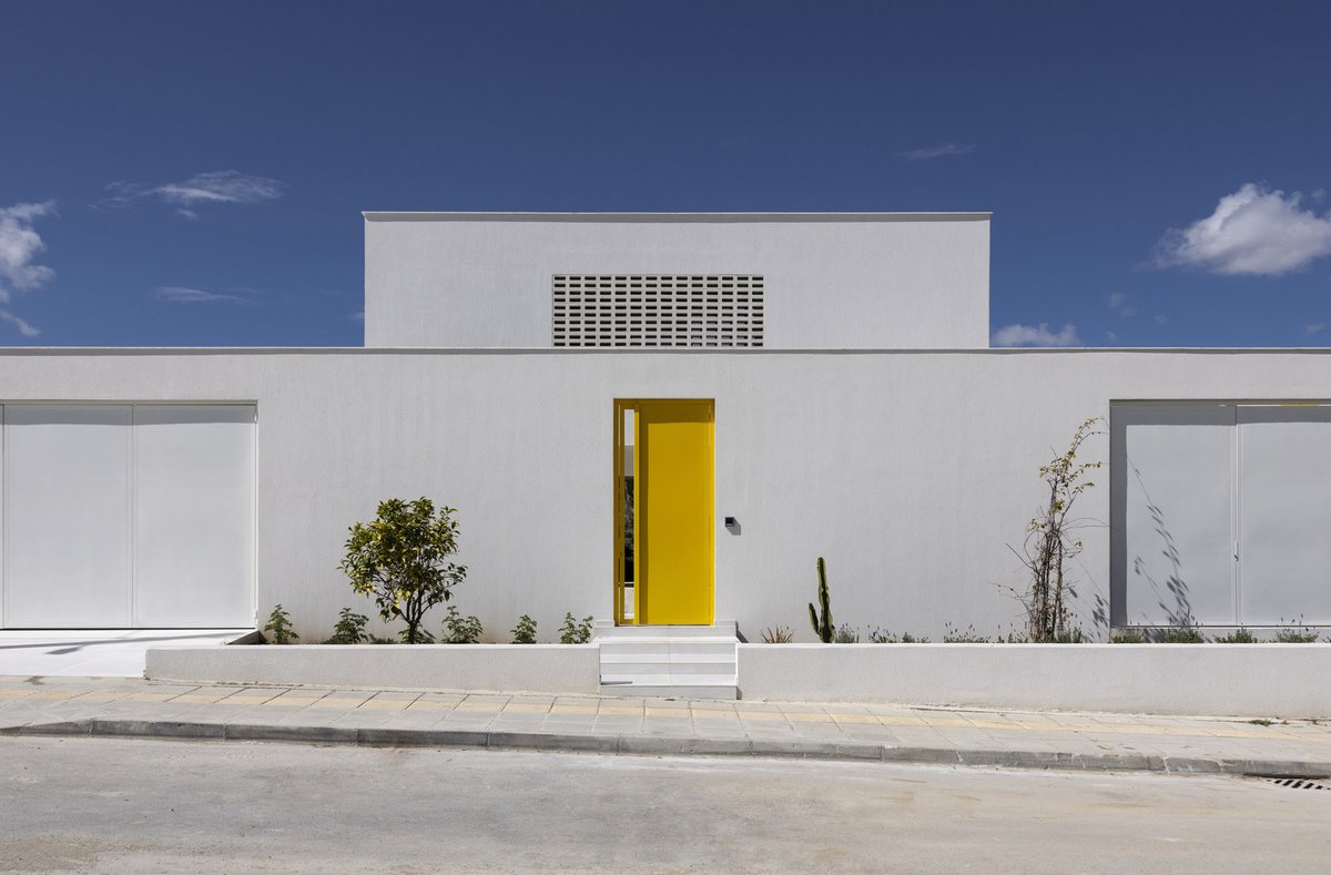 ArchDaily's tweet image. Europe 40under40 reveals the 2024–2025 Selection of Young Architects and Designers. ow.ly/9nhp50WvbAM