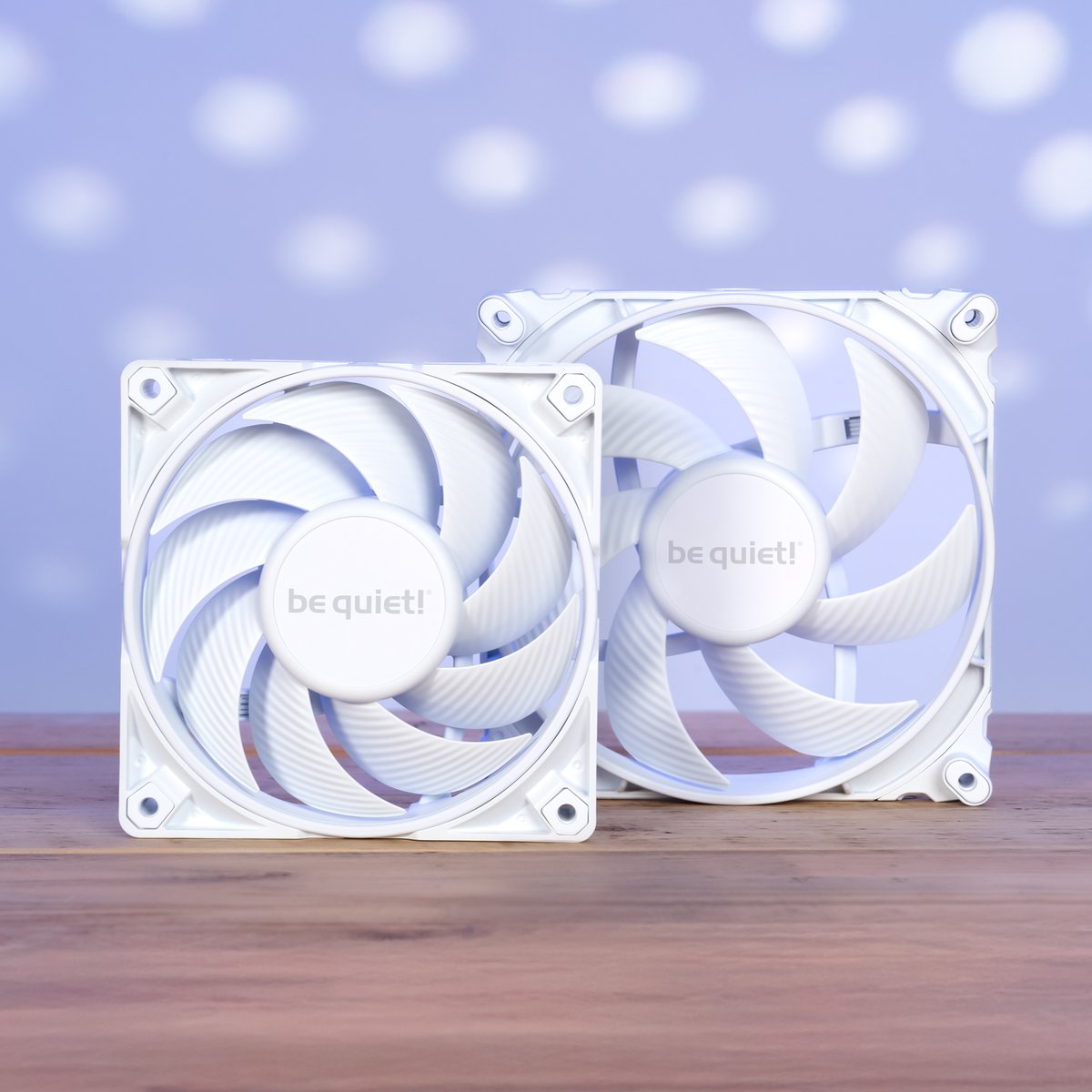 Les Silent Wings 4 White et Silent Wings Pro 4 White associent des performances de haut niveau à un look premium, offrant un refroidissement sans compromis pour les config', les radiateurs et les ventirads haut de gamme.