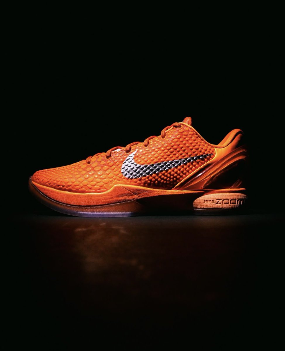 itsurgirlvia's tweet photo. Selling ‼️
Kobe 6 Total Orange size 10 US Mens
₱14,500

On hand - Titan release
Complete with box, paper bag &amp; receipt
Location: Marikina 

Message me if interested!! 💌
Freebies: bold ko 🤭 https://t.co/EzKWPbMKPy