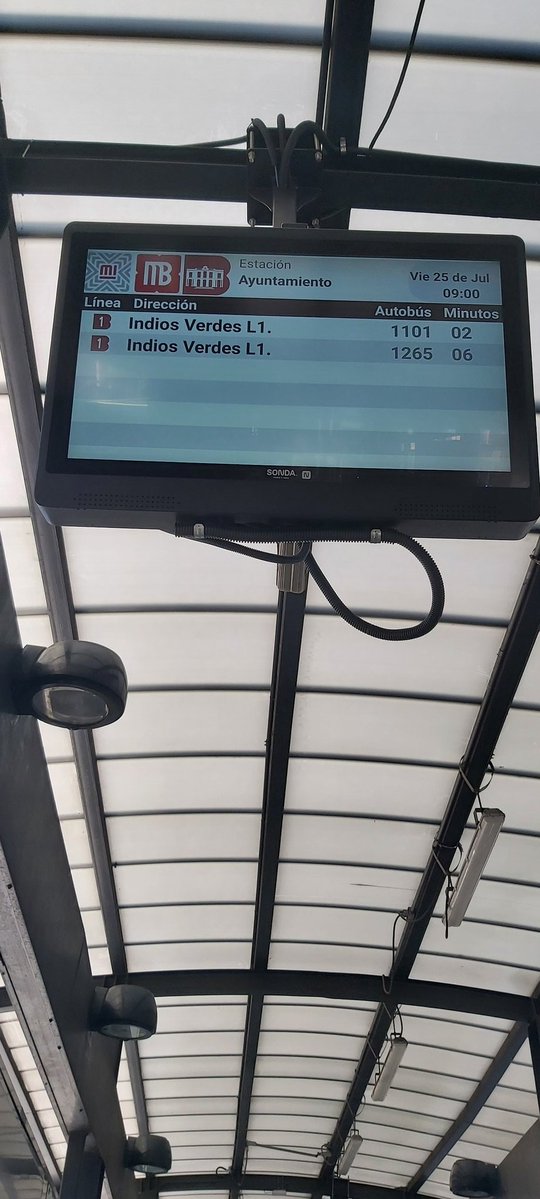 SergioPerezBus1's tweet image. La ineficacia e ineficiancia diaria del @MetrobusCDMX y de @RosarioCastroE 2 unidades!!!!!! ¿Que le hacen a los millones de pesos que ingresan diario? @ContraloriaCDMX ya dejen de ser floreros y auditen @DanyAlvarezca @luisag_urena