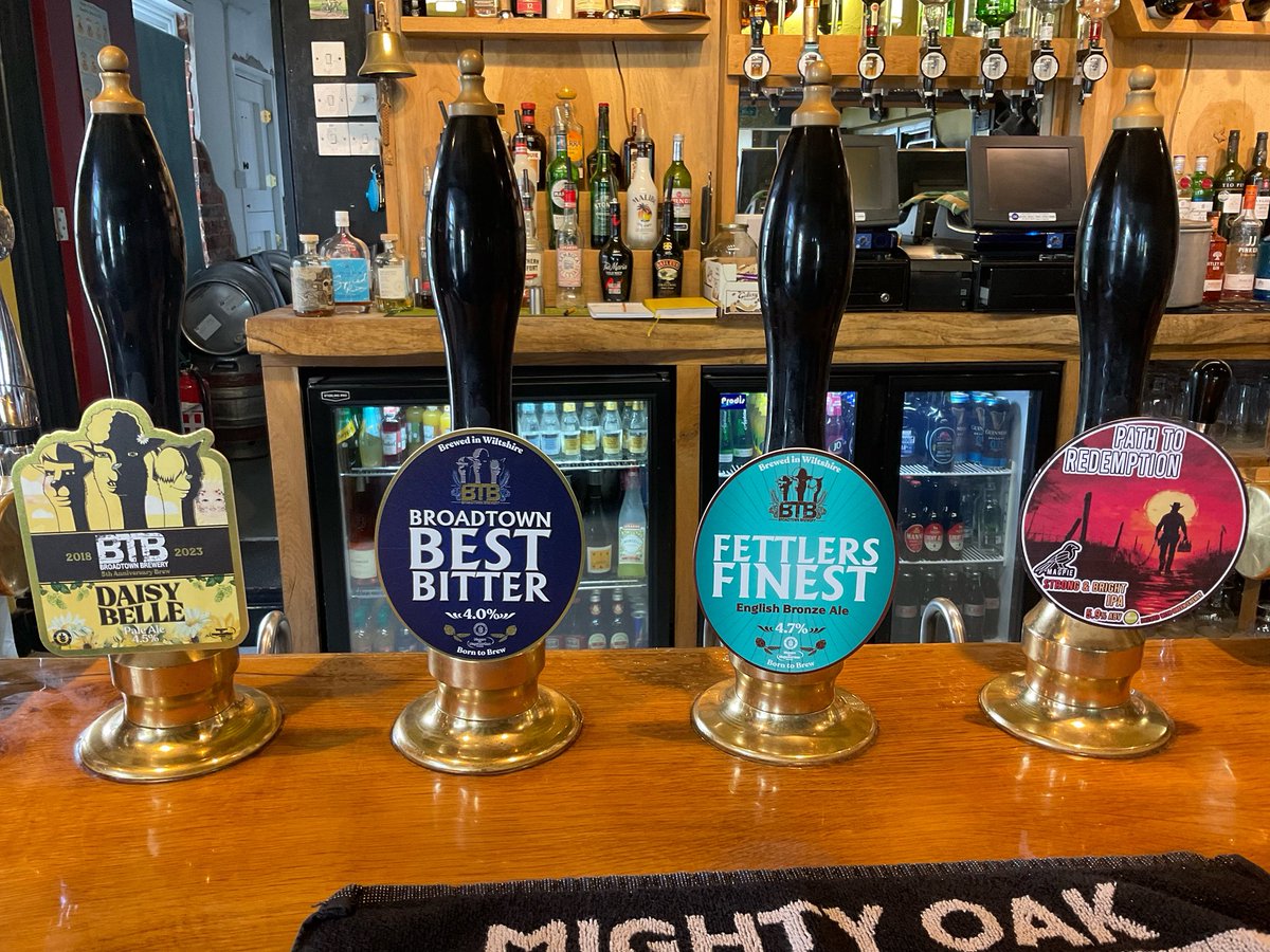Current Friday beer choices… #yourlocalpub #Ale #realale #realalepub #Rowhedge