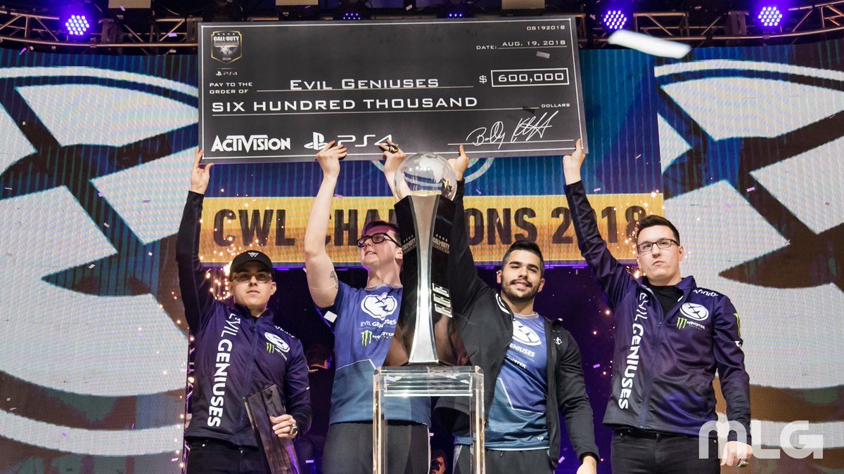 TheFlank's tweet image. 2018 World Champion Adam "Assault" Garcia has officially RETIRED at #EWC2025
Looking forward to what the future holds for Adam ❤️