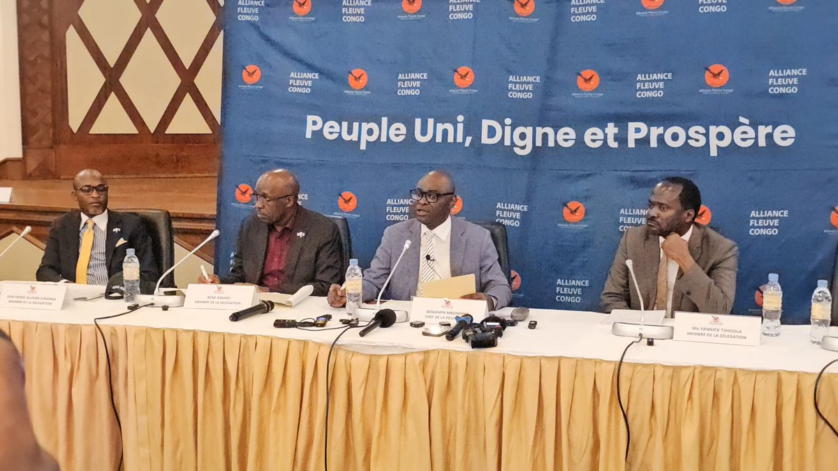 wembi_steve's tweet image. #RDC: Comment se comportent les délégations du gouvernement de Kinshasa et celles de l’AFC/M23 à DOHA :
-"Nous partageaons le repas ensemble, nous avons des échanges ensemble dans un climat apaisé mais nous n'avons pas échangé des numéros de téléphones pour éviter qu'on nous…
