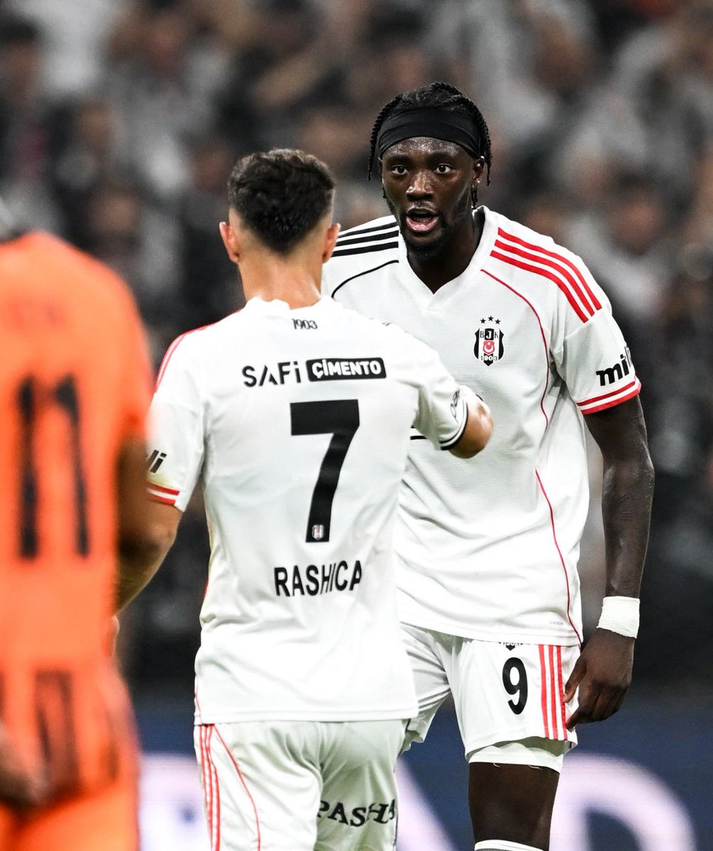 abilasports's tweet image. Abraham : " Beşiktaş'ta Beşiktaş'ı hak etmeyen bazı futbolcular var. "