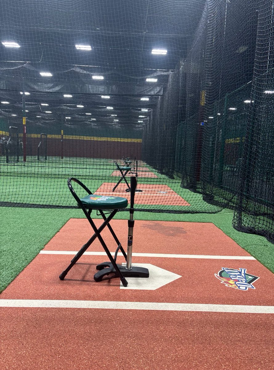 If you are in Montgomery for the Capitol City Camp or Showcase we are here for all of your softball needs. 
🥎Bats
🥎Gloves
🥎Rosin 
🥎Catchers Gear
🥎Batting Cages

We’ve got it all! 3729 Eastern Blvd. #dbatmontgomery #bettertogether
