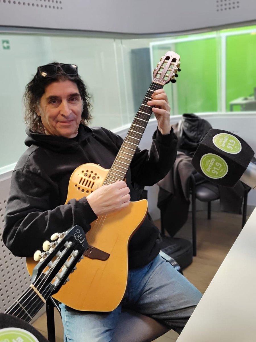 Lujazo en #LadoA de Radio Jornada. En vivo en nuestro estudio, junto a <a href="/LuisAbrego/">Luis Abrego</a>,  el gran Luis Salinas, antes de su show "Hay que seguir", esta noche  en el Teatro Plaza de <a href="/MuniGodoyCruz/">Godoy Cruz</a>.