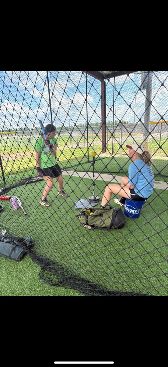 This past summer I decided to start doing hitting lessons and WOW am I happy that I did! It’s been so awesome being able to help younger girls not only with skill, but also their confidence!