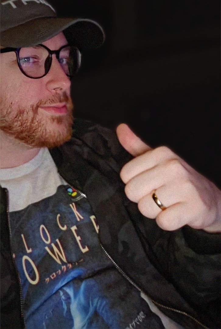 Project_Gaiden's tweet image. Hi, I'm Mike aka @EXGaiden from Manchester UK!
I'm the Solo dev (plz help) on Descendant nice to meet you 🤝
Next month I'll be dropping video updates along with news of podcasts where I'll be talking about my game!
P.s I picked this photo because of the Tee 🕰️🏰