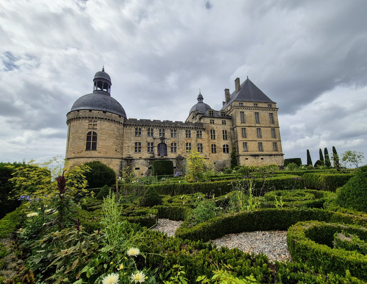 Château de Hautefort