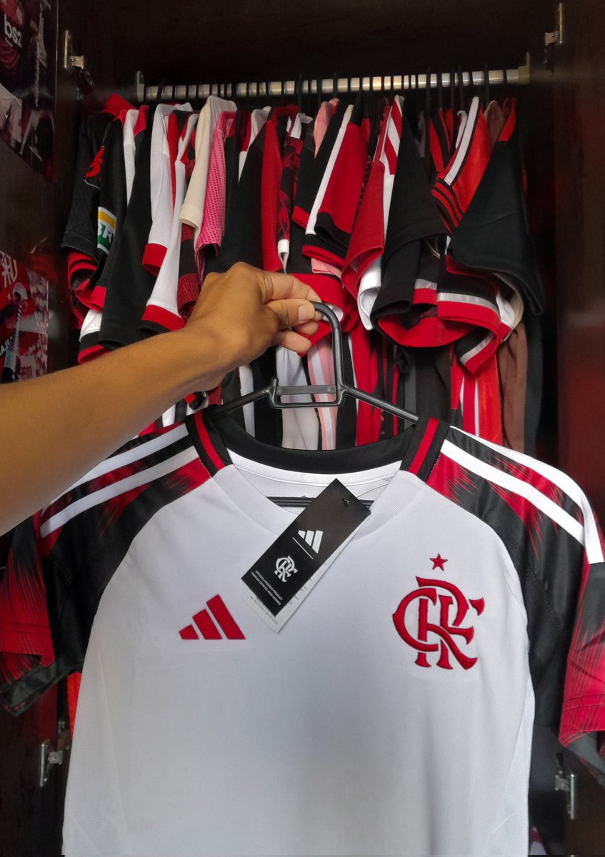 brununescrf's tweet image. +1 pra coleção. Solta o link @cesarcrfk 👊🏼