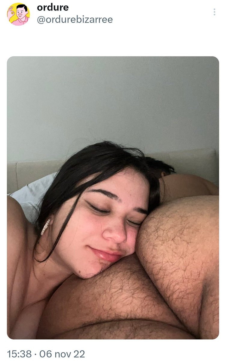 condemario22's tweet image. Cuando Anita Pastor llega doblada a casa de madrugada de la despedida con las amigas