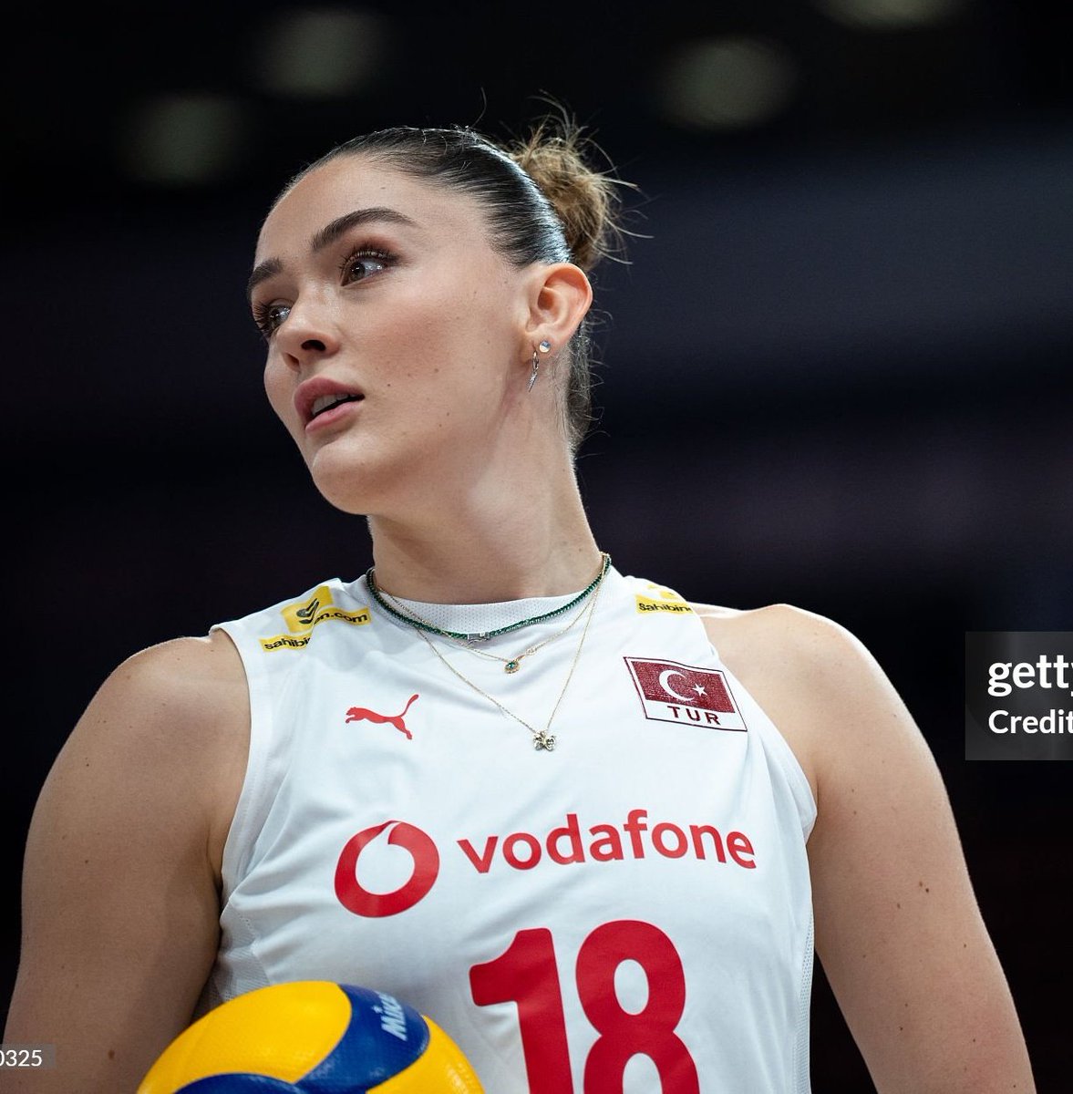 soymissterioso's tweet image. Bir içim su dedikleri...