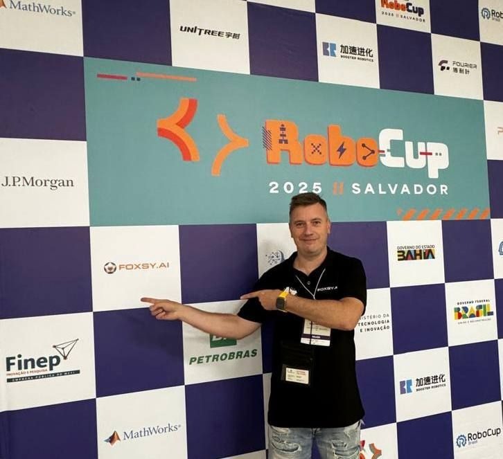 matthewgrok's tweet image. From 2024 underdogs → to Top 5 finishers at RoboCup 2025 💥
Foxsy’s AI game is evolving fast — and South Korea’s next on their hit list 🏆

But that’s not all…
They’re about to drop something bold, and I’ve got my eye on it 👀
@foxsy_ai