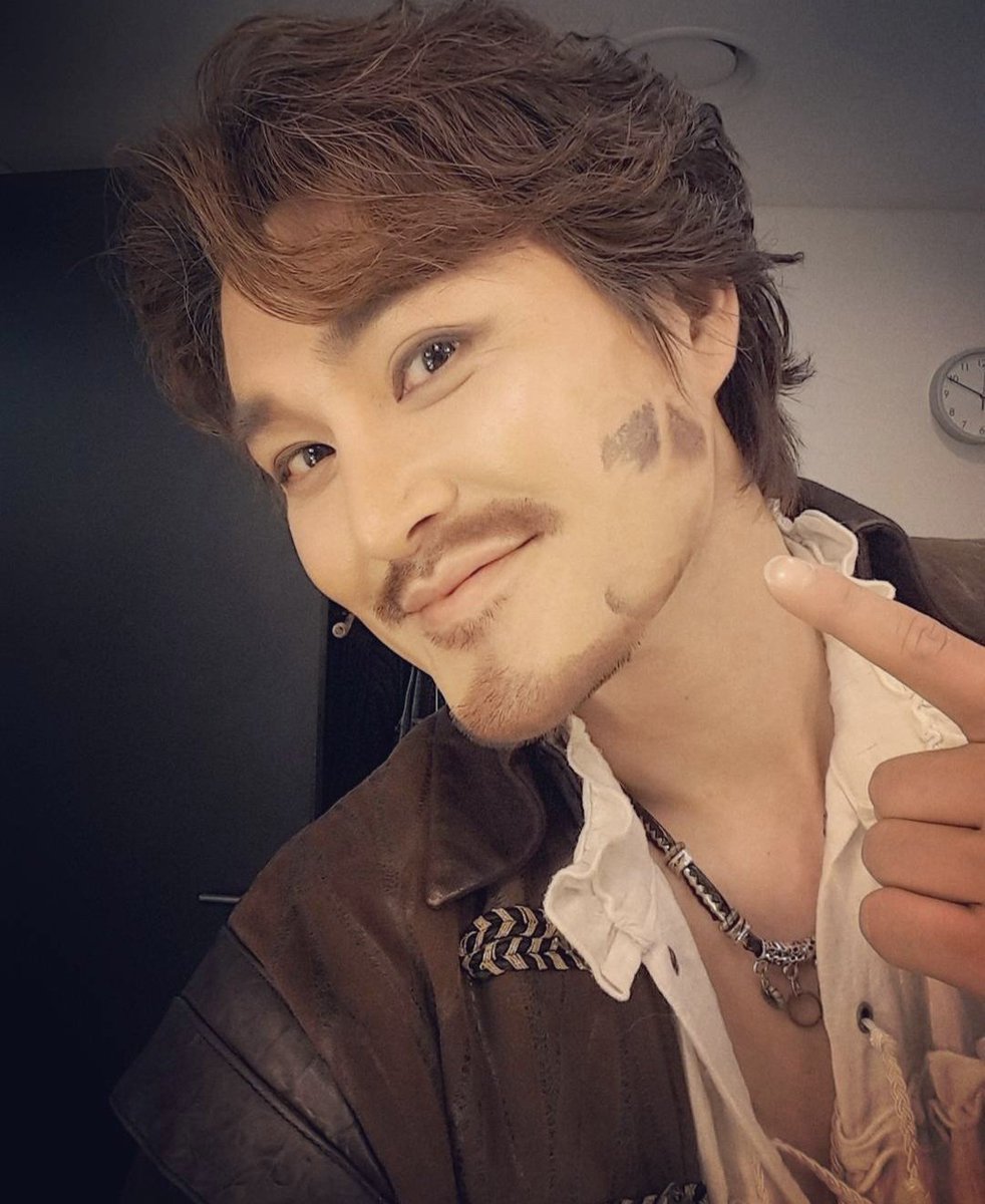 musical_weck's tweet image. 30대 탤 너무 귀엽고 훈남이고 차카니 몇백개 먹은건지 감도 안 잡힘