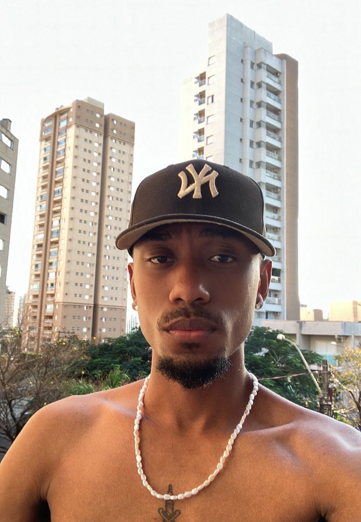 3steva0's tweet image. Agora só tiro foto na sacada