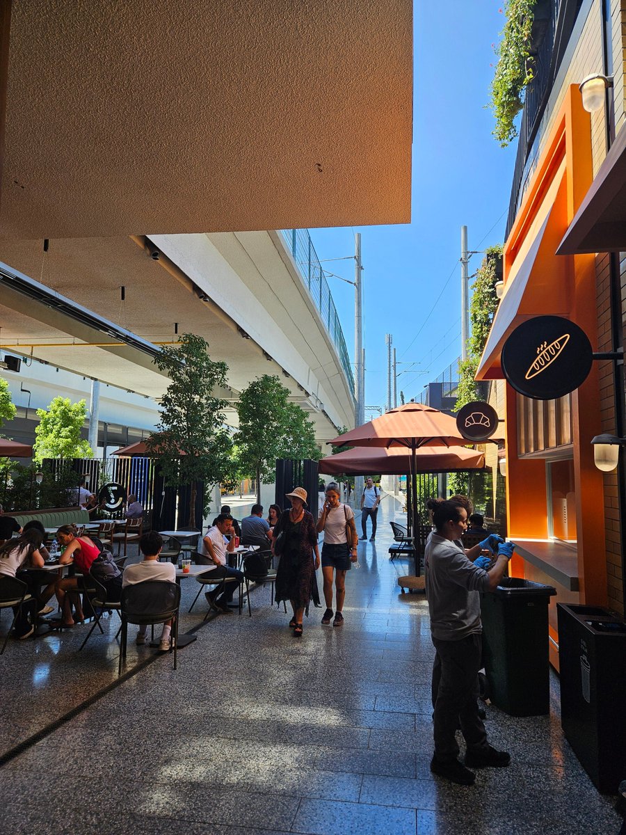 superalbs's tweet image. Söğütlüçeşme Station, Istanbul
It's certainly a lot better than when I last used it, with a large food court and a proper waiting area. Great to finally see transport in Istanbul improving a little... 😊