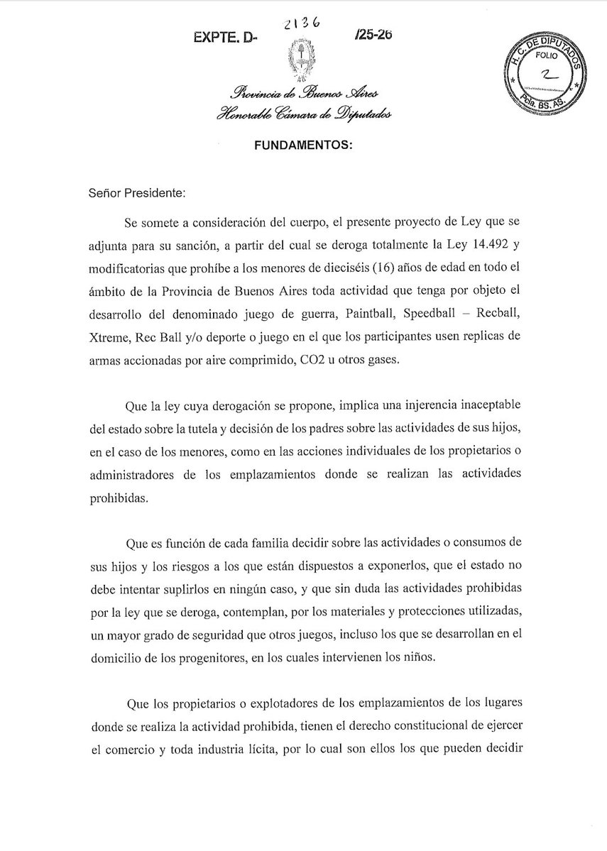 grcastello's tweet image. #21
Sabías que una ley PROHÍBE a menores de 16 años jugar con réplicas de armas que disparen bolas de pintura, como el paintball?
Y que exige a los que tienen entre 16 y 18 años una autorización escrita de los padres?
Pueden entrar a la Universidad, votar y manejar pero no jugar.