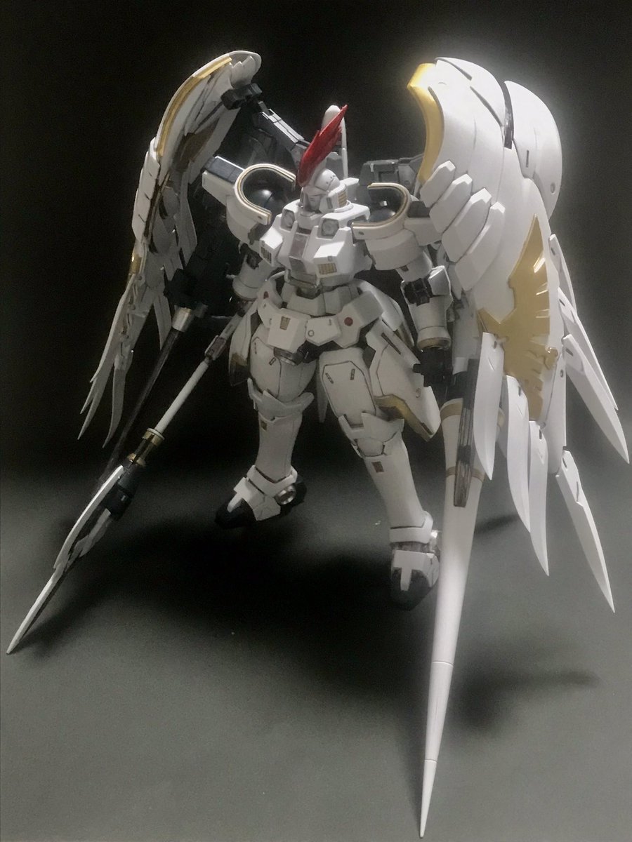 siropen's tweet image. ガンダムW30th PVがめちゃくちゃカッコいい
因みにEndless Waltz 敗者たちの栄光に出て来るトールギスFがお気に入り