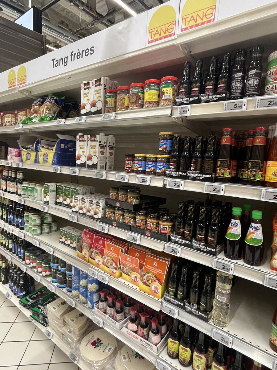 Bonjour <a href="/Dauvers70/">Olivier Dauvers</a> à Charenton au rayon du monde Tang frères est un pays