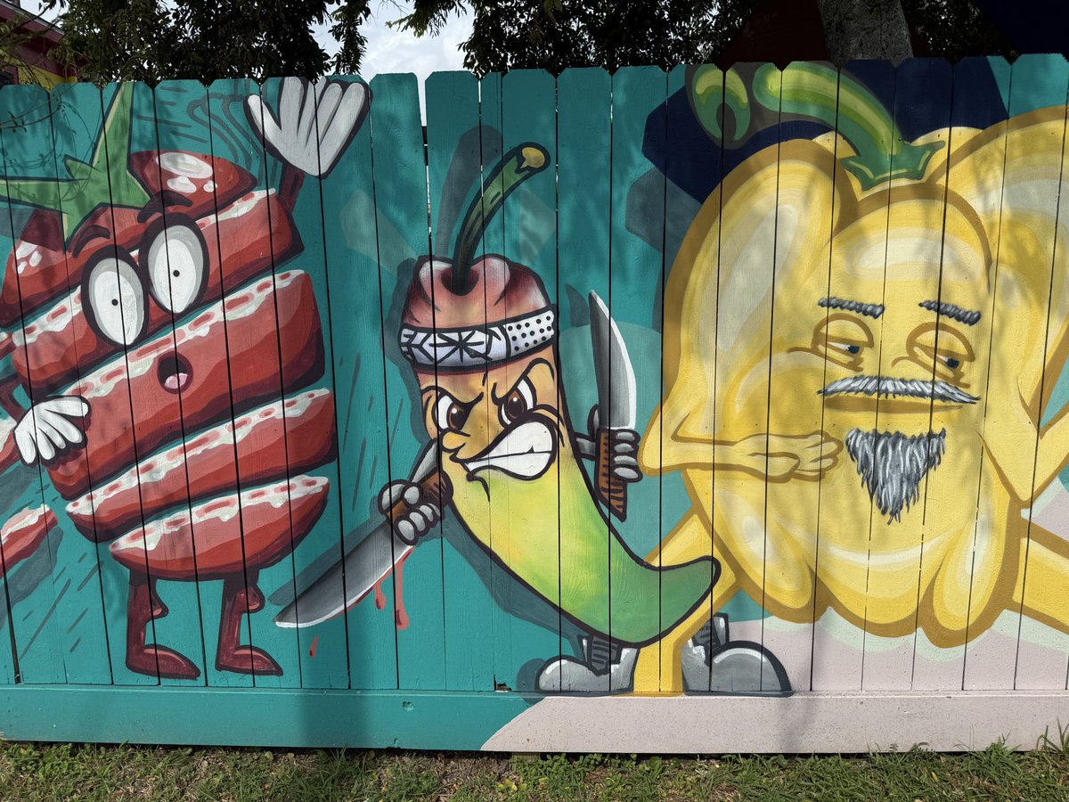 jcreidtx's tweet image. Menacing jalapeño at Koop’s BBQ Kitchen in Galveston.