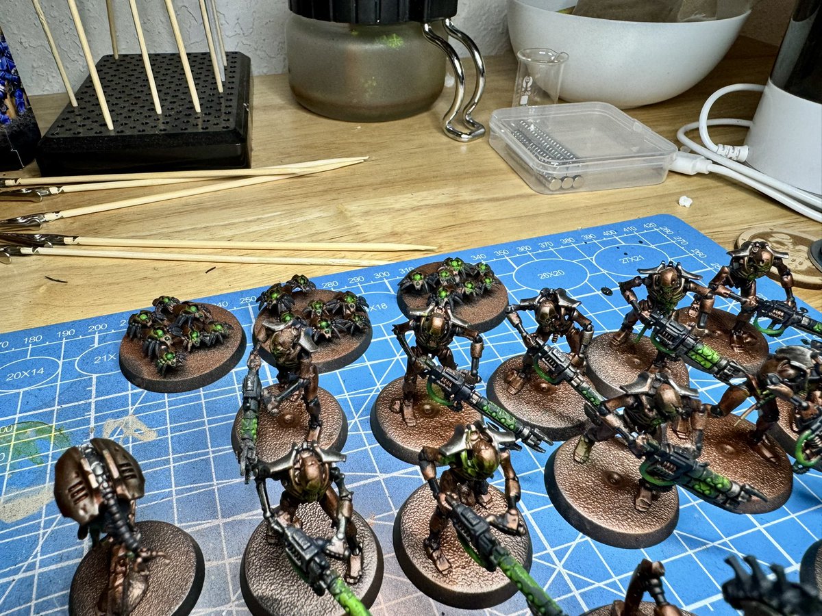 NuffleScruffle's tweet photo. @NornQueenKya Just finished these guys https://t.co/euFYuQkekc
