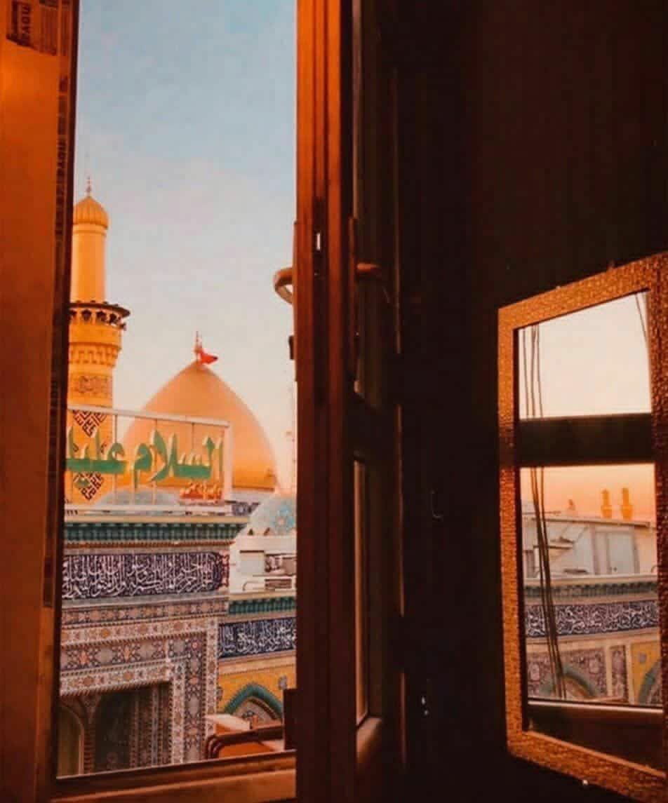 farhad_samad1's tweet image. عباس (ع) سقای حرم بود، اما مشکش پر از ایمان بود؛ و ملت ایران، هنوز از آن مشک سیراب میشود.
#حب_الحسین_یجمعنا
#حسین_ملتی