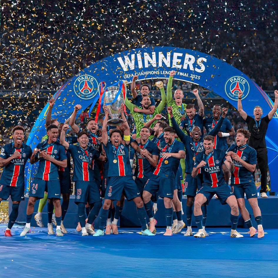 LMDPSG's tweet image. 📌THREAD : Quelle saison. On l'a rêvée, on l'a vécue, on l'a gagnée.
Le 31 mai, le PSG a remporté la Ligue des champions pour la première fois de son histoire. Ce thread est un hommage, un immense merci à toutes celles et ceux qui ont rendu ce rêve possible.
⬇️⬇️⬇️