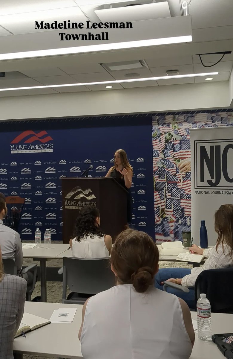 MadelineLeesman's tweet image. Spoke to the interns at @NJC_YAF this morning. Interesting to think that 4 years ago, I was in their shoes! 🇺🇸 📰