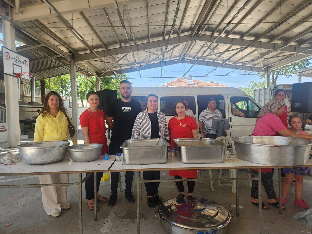 📍Bozkurt / İnceler

İl Kadın Kolları Yönetim Kurulu Üyemiz Hicran Köroğlu’nun kızı sevgili Elif Nur ile Fidan ailesinin evladı Osman’ın düğün yemeğine katıldık.

Aileleri tebrik ediyor, genç çiftimize ömür boyu mutluluklar diliyorum.💐

#Denizli #Bozkurt