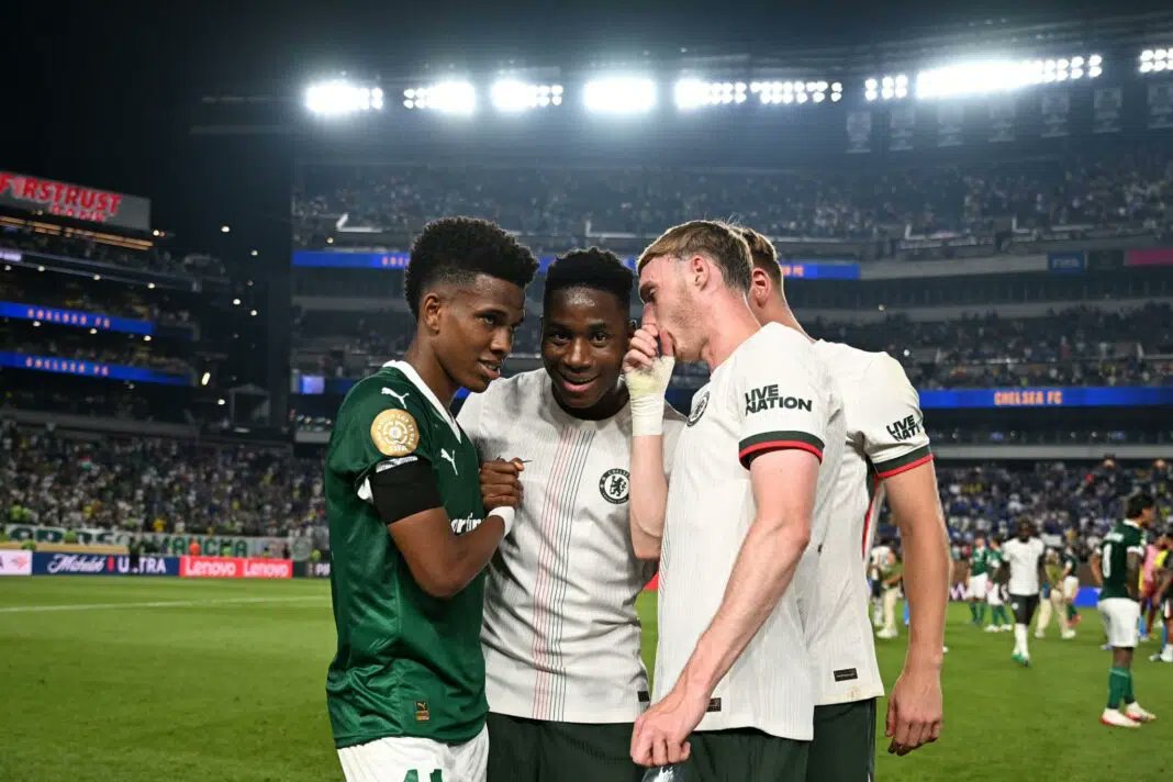 FromTheShedEnd's tweet image. 🚨 Those that represented Chelsea in the Club World Cup are due back to Cobham on August 4th, four days before the Bayer Leverkusen friendly.
Estêvão Willian will also begin training with new teammates on that date.
(@BobbyVincentFL)