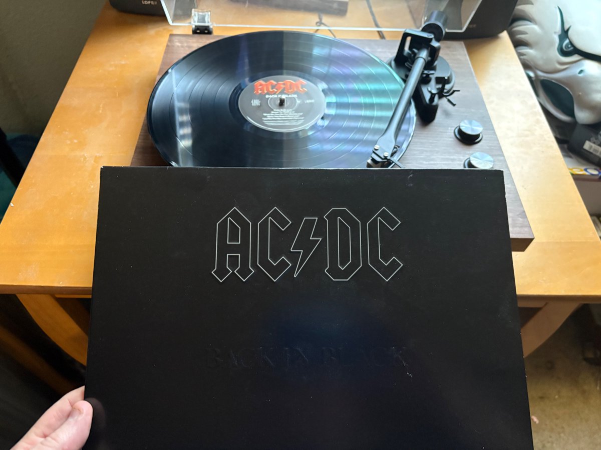 sabbathfans's tweet image. AC/DC's "Back in Black" turns 45 today (25 Jul 1980). This one REALLY bums me out as it was the first ever hard rock album I owned - by ANYONE. It's a serious foundational slice of my musical identity. First vinyl up today on the turntable. #nowplaying #vinyl #vinylcommunityβ¦