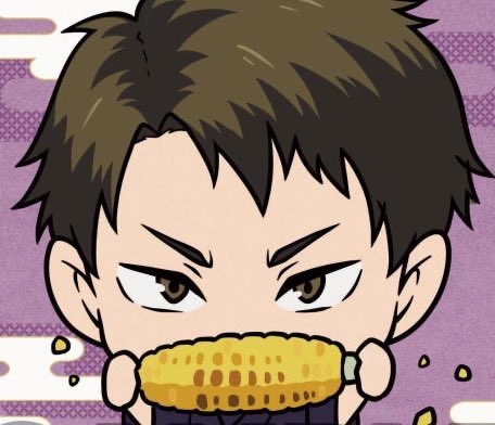 he eats while looking so angwy like someone’s gonna snatch his food outta his hands😭