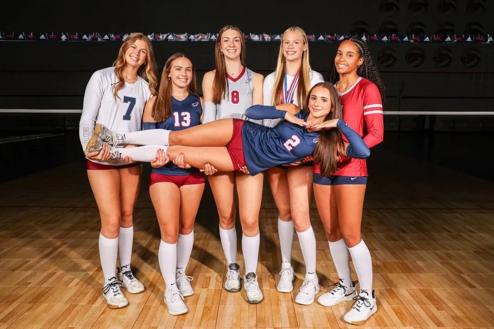 vypehouston's tweet image. THE RANKINGS: No. 9 Tompkins is "Unbreakable" with St. Rose, Funk, Elsasser on the court
Tompkins is fresh off a 30 win campaign in 2024 in which they reached the Area Round of the Playoffs.
READ:vype.com/Texas/Houston/…
