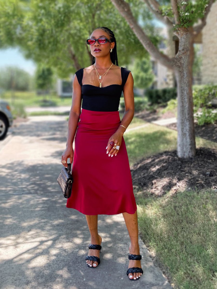 Etok mma Ibiono.
God bless Nigerians.
JPEGS for the people.