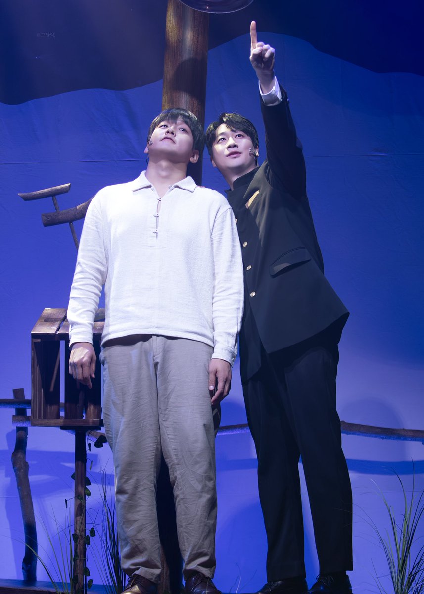 theday_of_pic's tweet image. 250725 뮤지컬 &amp;lt;민들레피리&amp;gt; 
스페셜커튼콜 M4. 별헤는 밤

윤일주 #임진섭
윤동주 #안재영