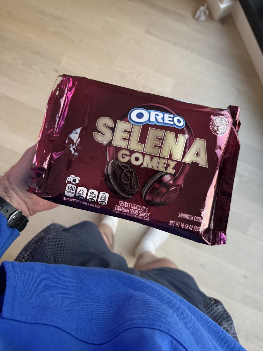 pjayevans's tweet image. These are the most amazing treats I have ever had @selenagomez