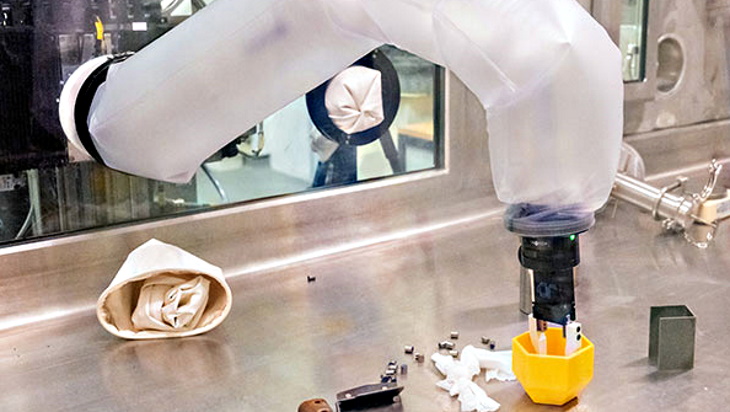 W_Nuclear_News's tweet image. In a world first, a robotic arm has been retrofitted and operated inside an active #nuclear glovebox at Sellafield in the UK, helping to remove the risk to operators and promising to make decades-old gloveboxes safer to dispose of tinyurl.com/28axyp54
