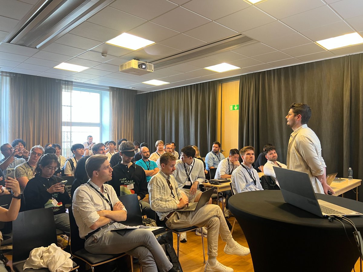 LearningCCL's tweet image. What do fame, historical GDP, and gender equality in science have in common?
They were all explored by our colleagues at @IC2S2 2025!
👏Congratulations to @philippmkoch for winning the Best Parallel Talk award this year, and huge thanks to @zappala_chiara & @mel2kill for their…