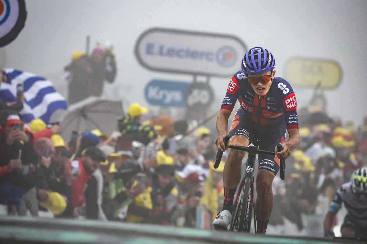 ScottishCycling's tweet image. Through the Alps and fourth place still at the bloody Tour de France!
Oscar Onley - fifth place on La Plagne.
Another superb performance from the Kelso Comet!
#OnleyFans #TDF2025