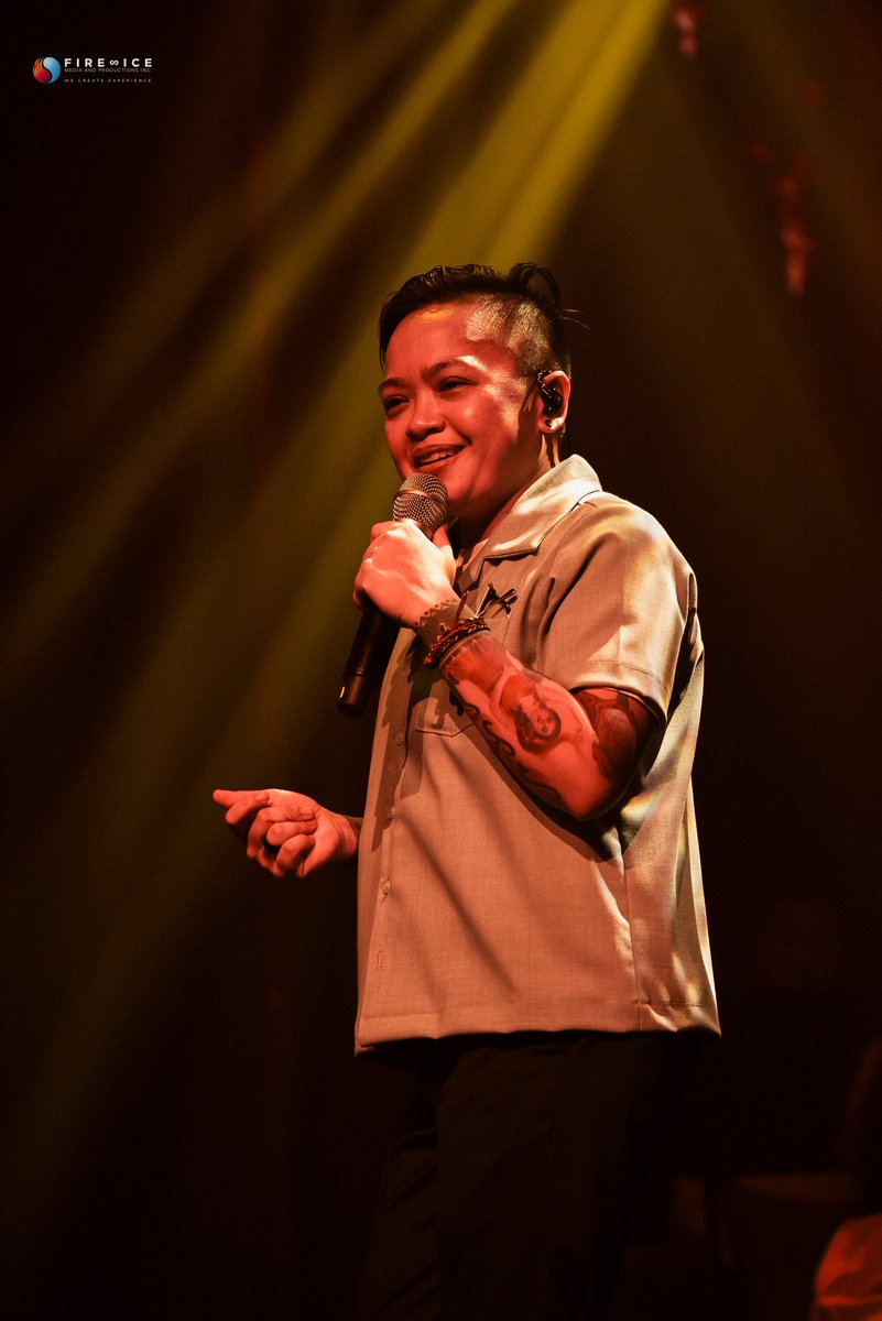 SoundCheckMNL's tweet image. 🎤 TWO NIGHTS. ONE ICE. 💙
Catch #IceSeguerra live on Sept 12 & 13 at the Newport Performing Arts Theater
🎉 Night 1: Videoke Hits
🎶 Night 2: All-original & raw
🎟 Tickets: bit.ly/BeingIceLIVE
For more details - soundcheckmanila.home.blog/2025/07/25/fro…