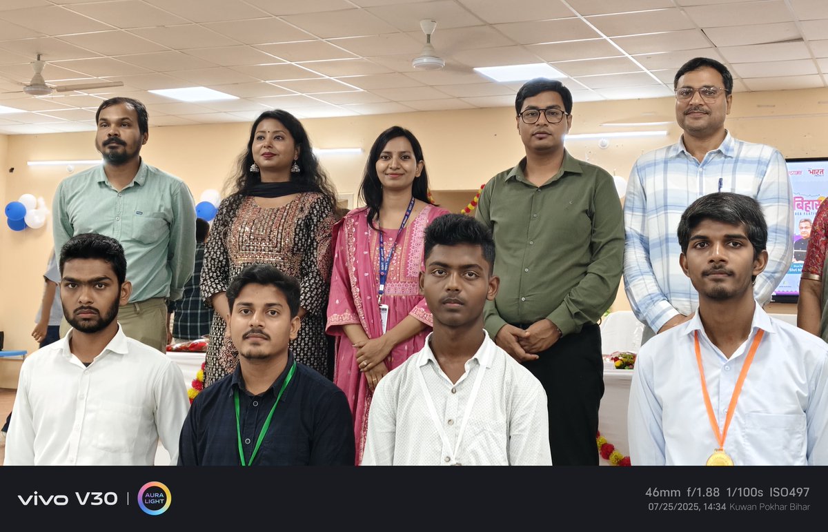 startup_bihar's tweet image. 🚀 Bihar Idea Festival 2025 | Event | Kaimur District
Today’s Bihar Idea Festival 2025 event in Kaimur witnessed incredible energy and enthusiasm among aspiring youth!
The event spotlighted innovation, startup journeys, mentorship, and seed funding opportunities.
🌟 Brimming…
