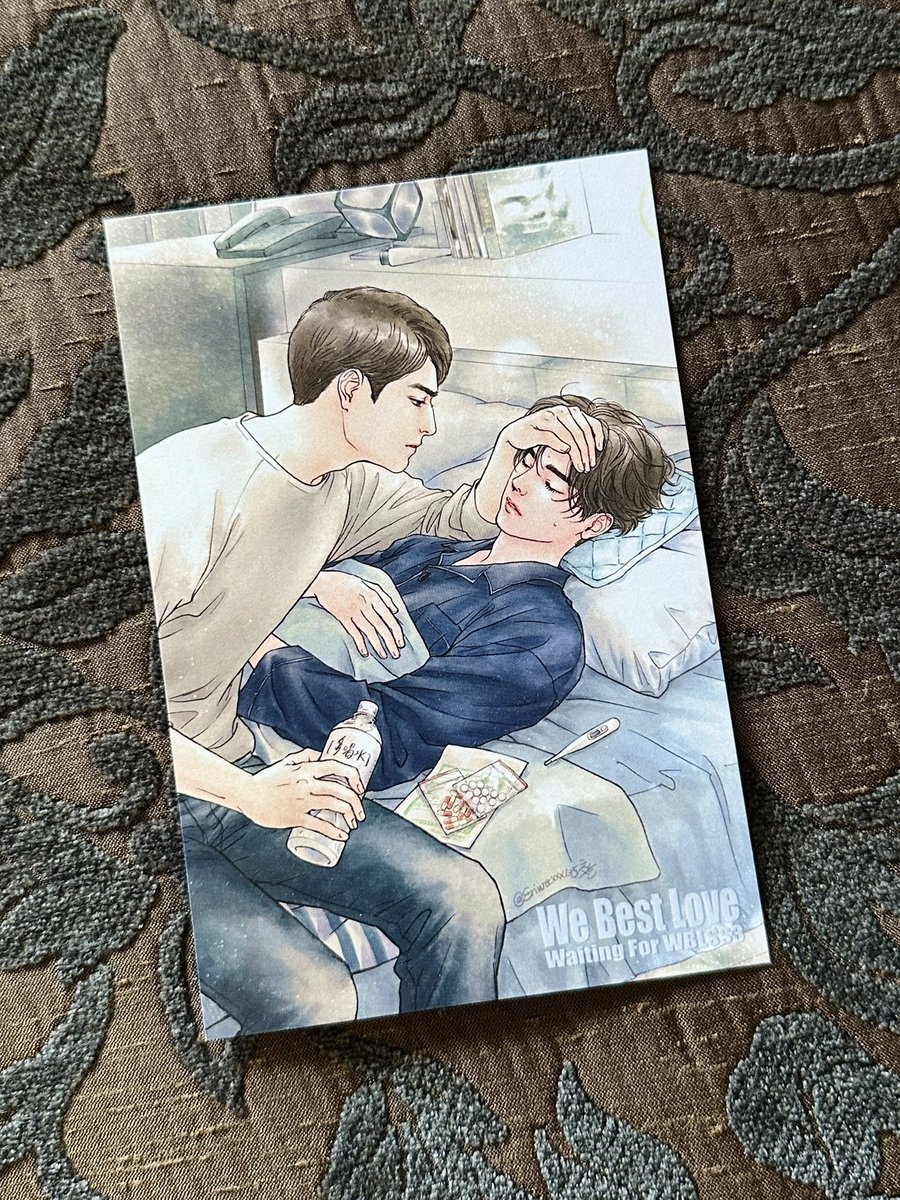 お薬手帳の入るクリアポケット〜💖
また素敵なグッズをあるさんが作って下さいました🥰

そしてこのポスカが欲しいと言ってくれたまよこさん（<a href="/mayoko0613/">まよこ</a> ）‼️調子に乗って少しだけどポスカを作ったよ〜色悪い〜でも貰って🤣

あるさんのクリアポケットにも入るサイズです🫶🏻

#德逸
#waitingforwblss3
